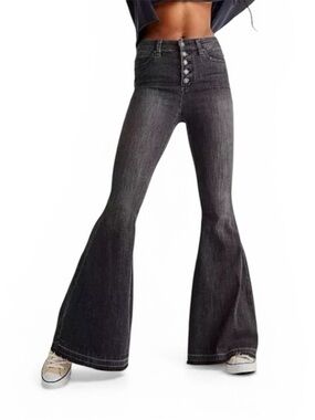 Free People We The Free Button Fly Flare Jeans Gray Raw Hem Boho -Women’s Sz 27